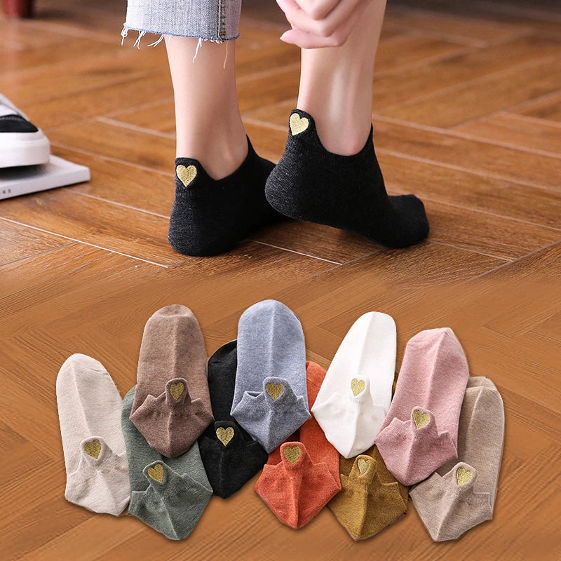 Adorable Heart Ankle Socks (4-Pack)